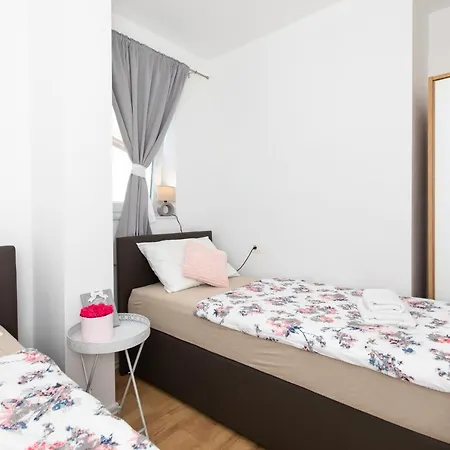 Apartment Ani *